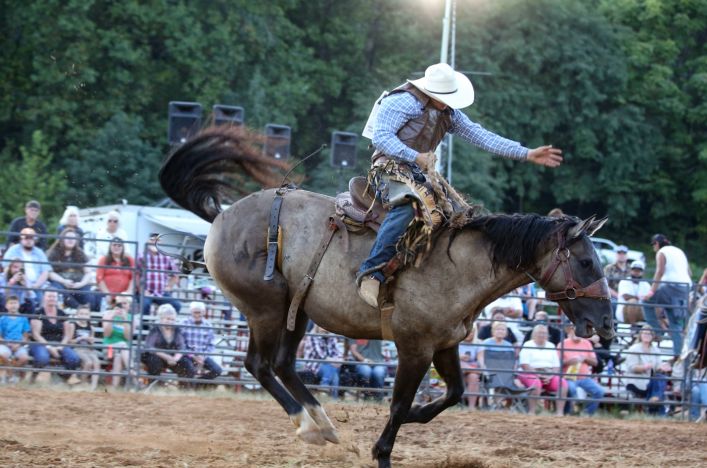 7 clans rodeo