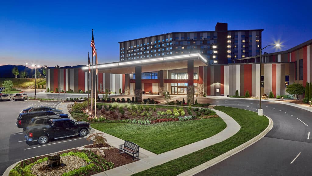 harrahs cherokee river valley exterior front